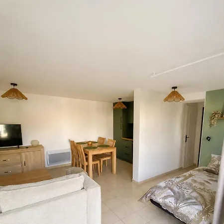 Cocon Avec Espace Exterieur Privatif En Bord De - 50m De La Apartamento *