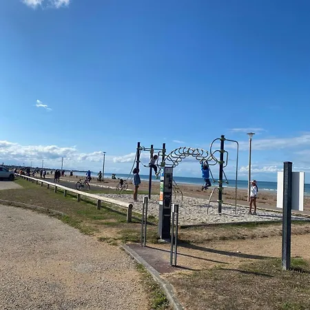 Apartamento Cocon Avec Espace Exterieur Privatif En Bord De - 50m De La Ouistreham